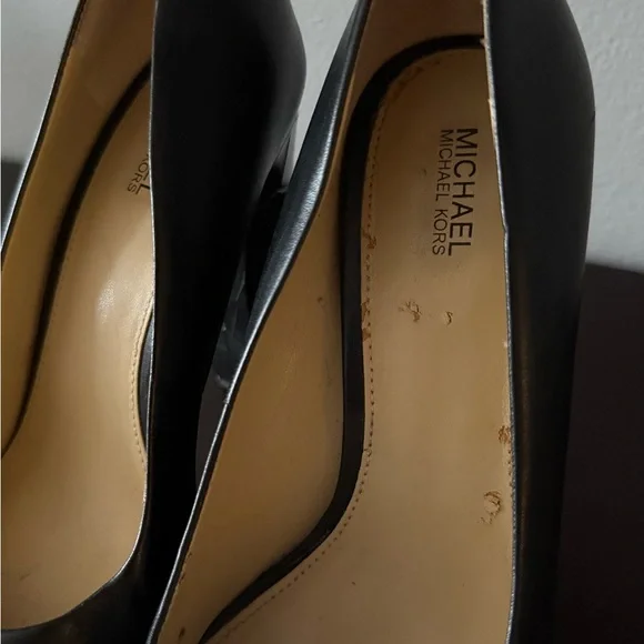 Michael Kors Black Croc-Embossed Heels - Picture 4 of 5